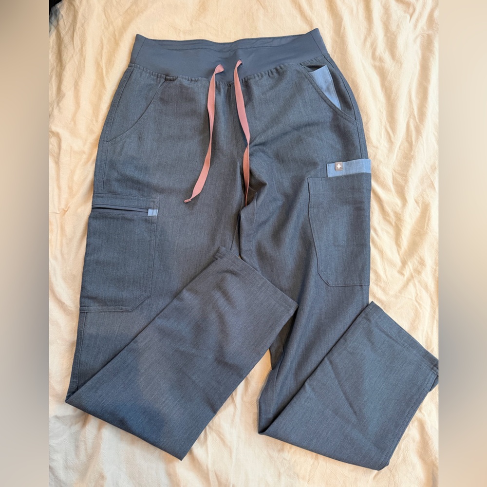 Figs women’s yola skinny scrub pants 2.0 size XS in heather denim
